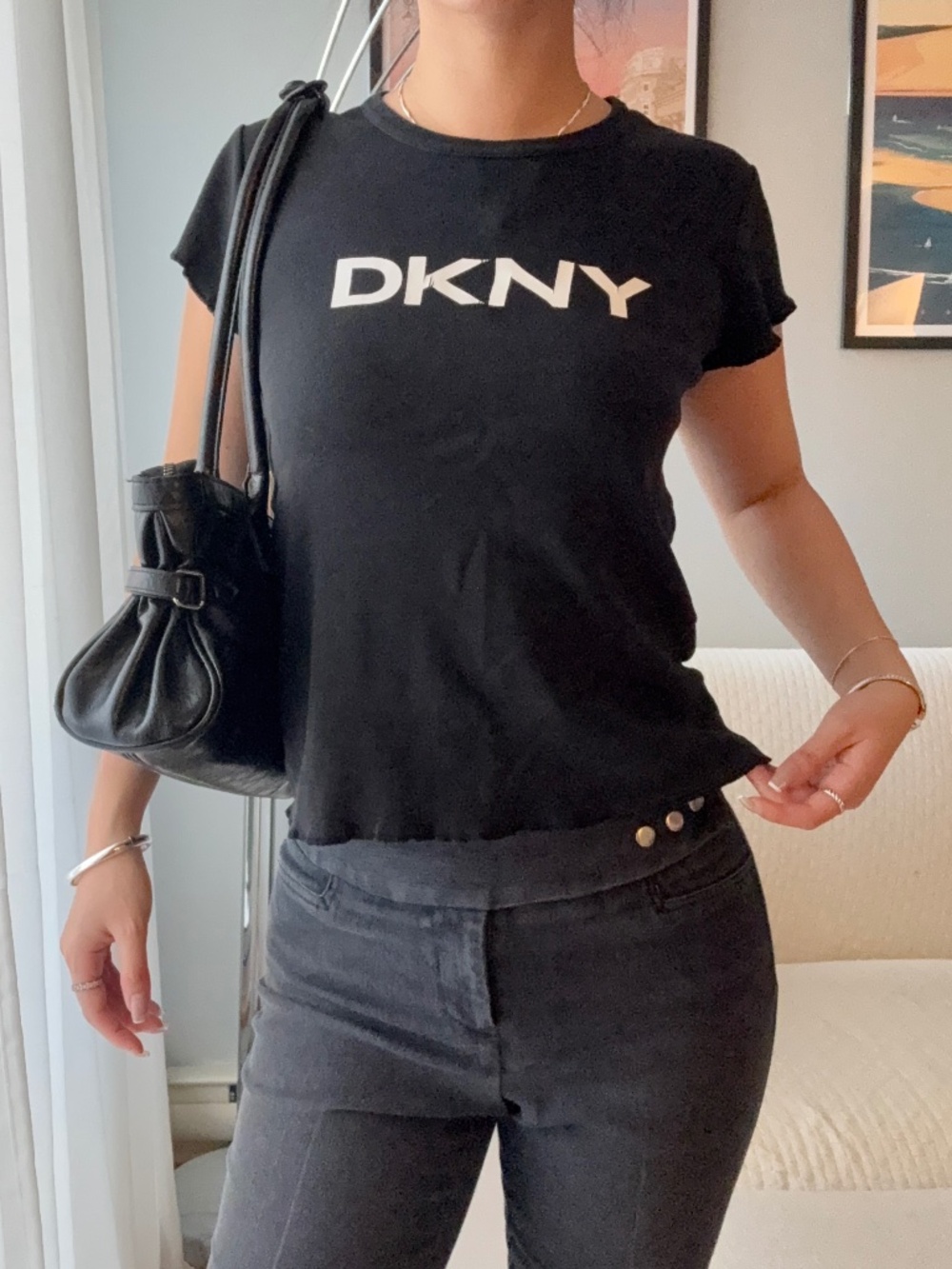 ♡ Vintage Y2K DKNY Ruffle Edged T-Shirt ♡